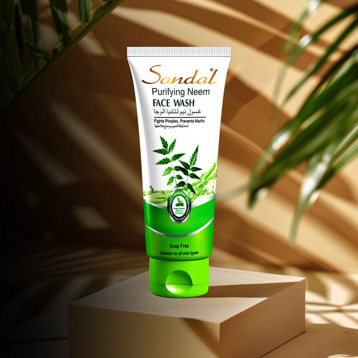 Sandal Purifying Neem Facewash